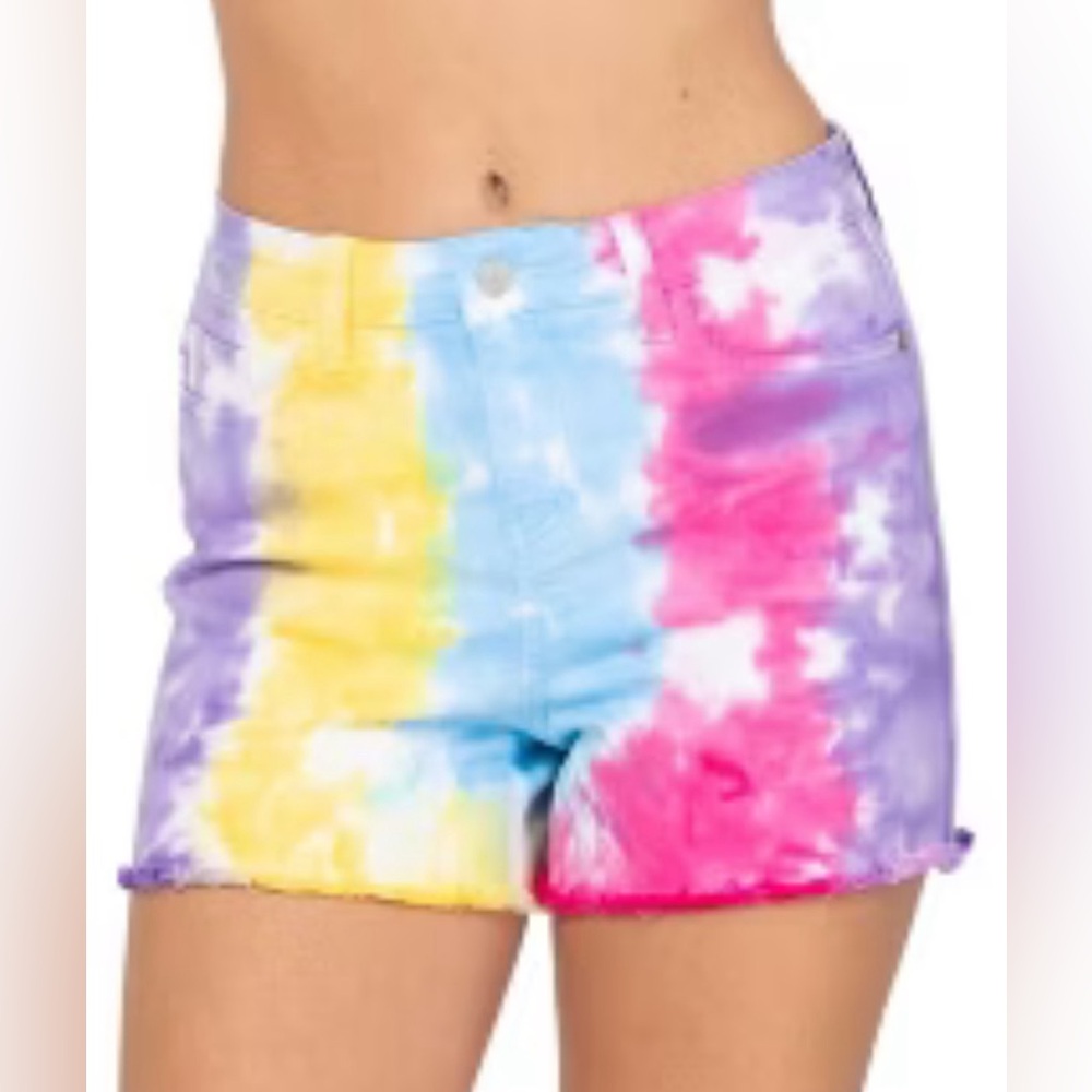 Judy Blue Shorts - Women’s Snow Cone, Tie Dye Shorts. Raw Hem. Size 1X. NWT.